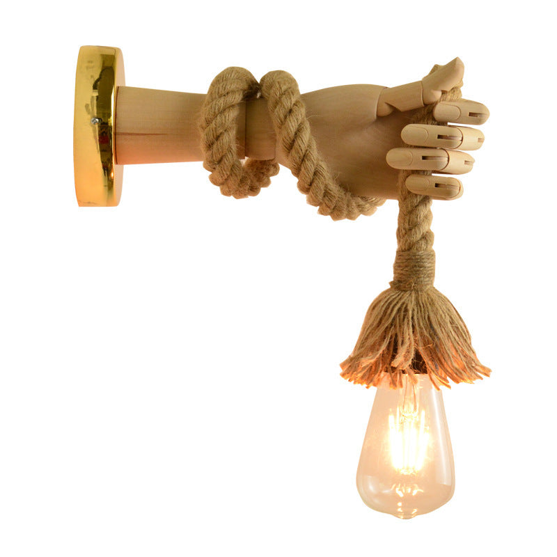 7. Kreativ vägglampa