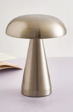 7. Bordslampa med dimmer funktion