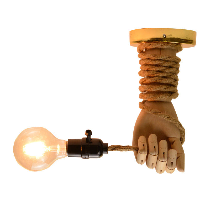 7. Kreativ vägglampa