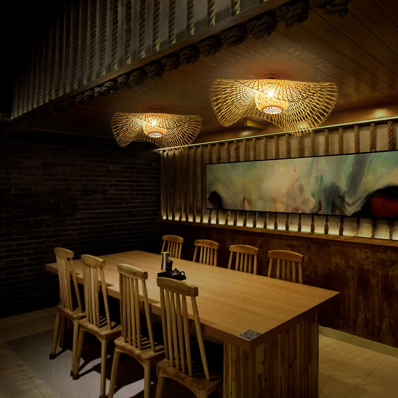 7. Taklampa av bambu