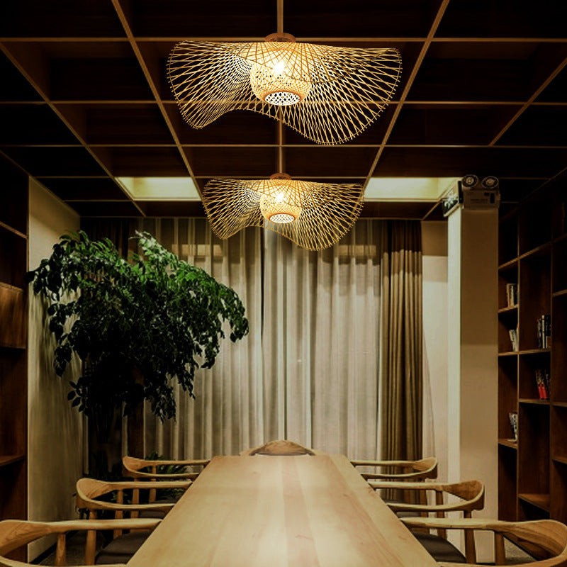 7. Taklampa av bambu