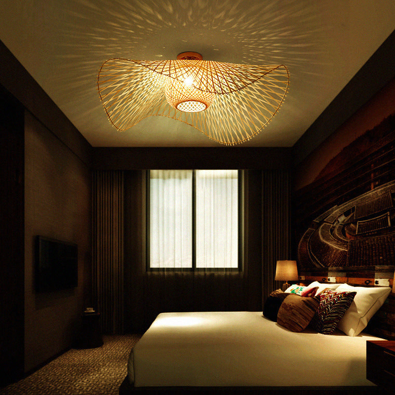 7. Taklampa av bambu